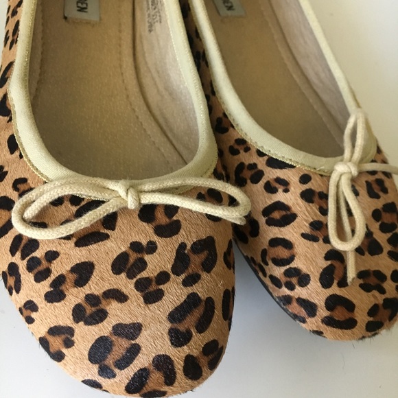 Steve Madden cheetah animal print flats - Picture 2 of 8